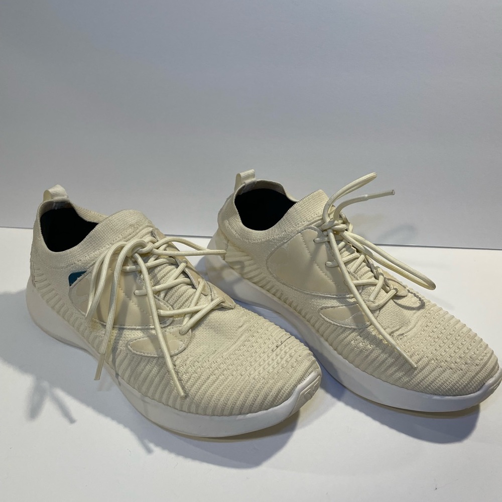Vessi Waterproof Everyday Move Sneakers Women's Size 10 Cream